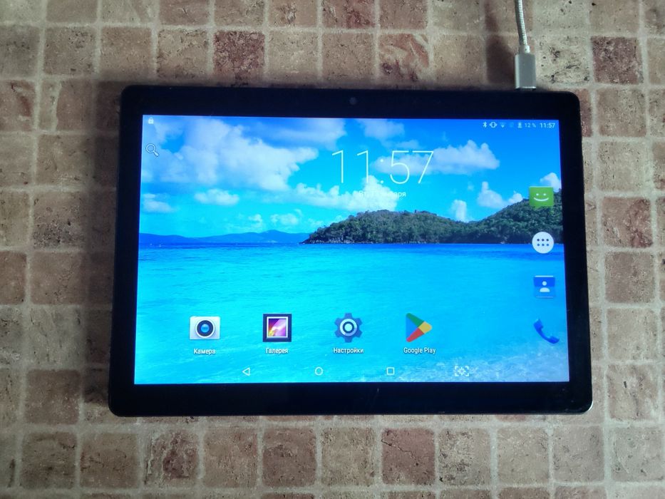 Планшет ASUS Z906