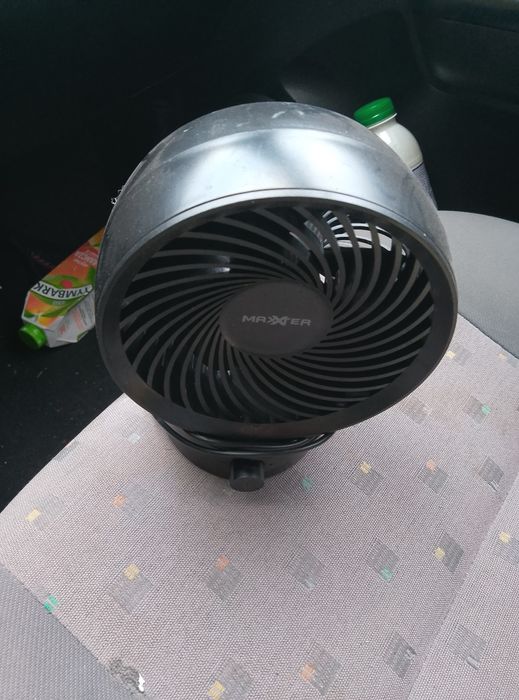 Wentylator samochodowy na zapalniczkę