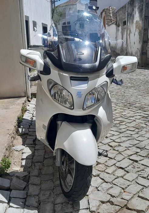 SUZUKI BURGMAN 650