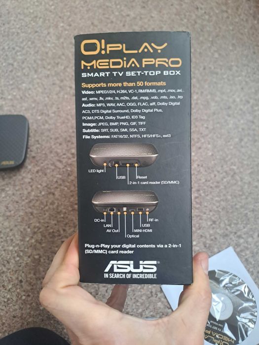 HD-медиаплеер O!play media pro (Asus)