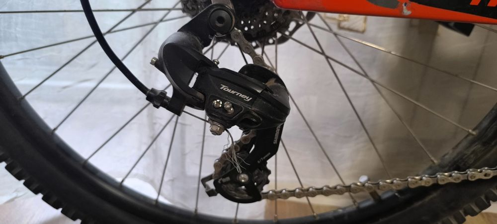 Продам гірський велосипед на 26 колесах