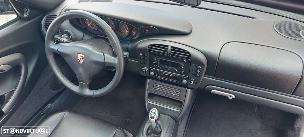 Porsche 911 (996) Carrera