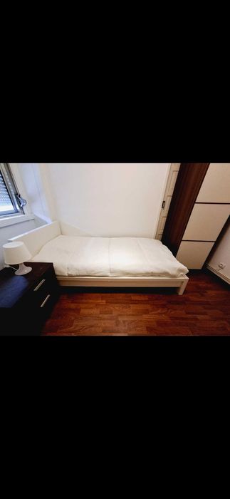 Quarto individual para arrendar/alugar