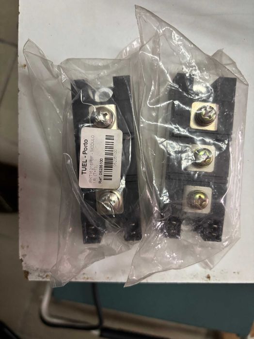 Thyristors - IRKT162/16PBF