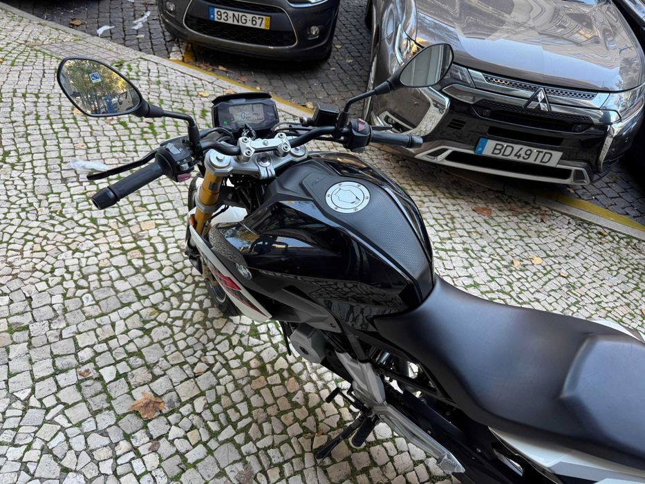 BMW G 310 R Como Nova
