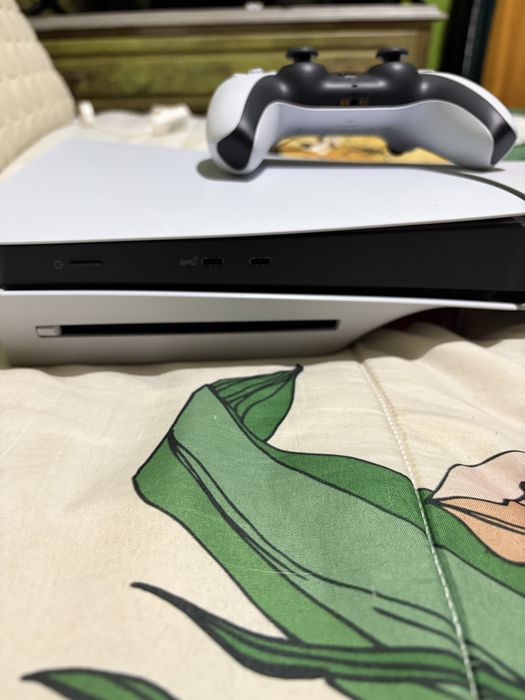 PS5 Edição Digital 825GB, com leitor de discos