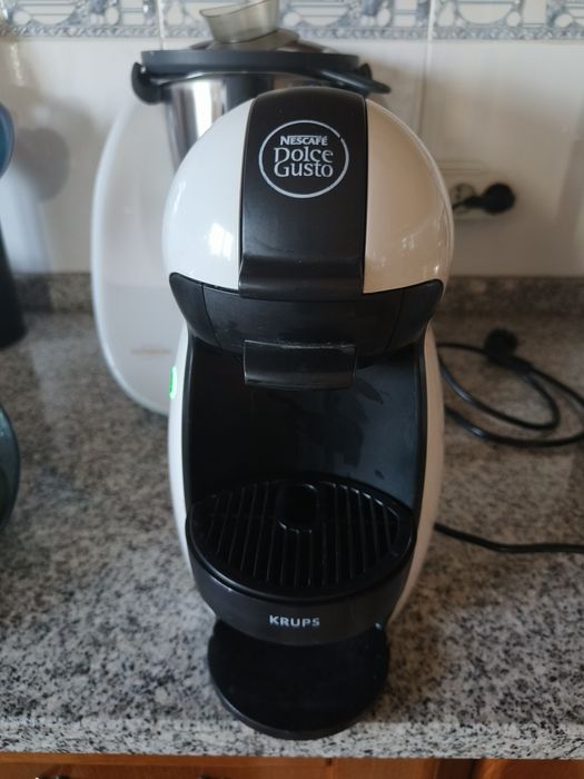 Máquina café Dolce Gusto