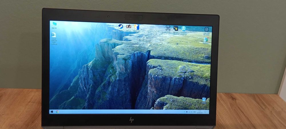 Ноутбук HP ZBook 15 G5 i7/32RAM/512 Nvne/ Nvidia Quadro P1000 4Gb