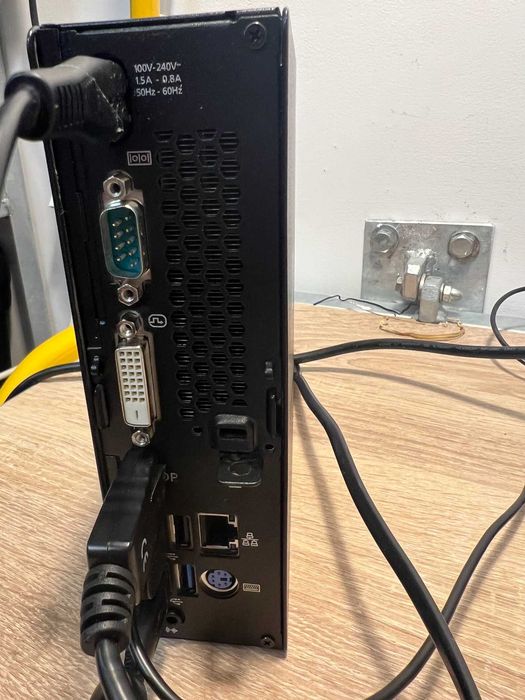 Mini PC Fujitsu ESPRIMO Q556/2 i5 8GB 512SSD  WINDOWS 11 H
