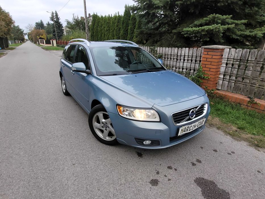 Volvo V50