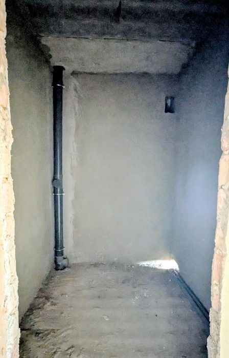 Продам 1 кімнатну квартиру у новобудові