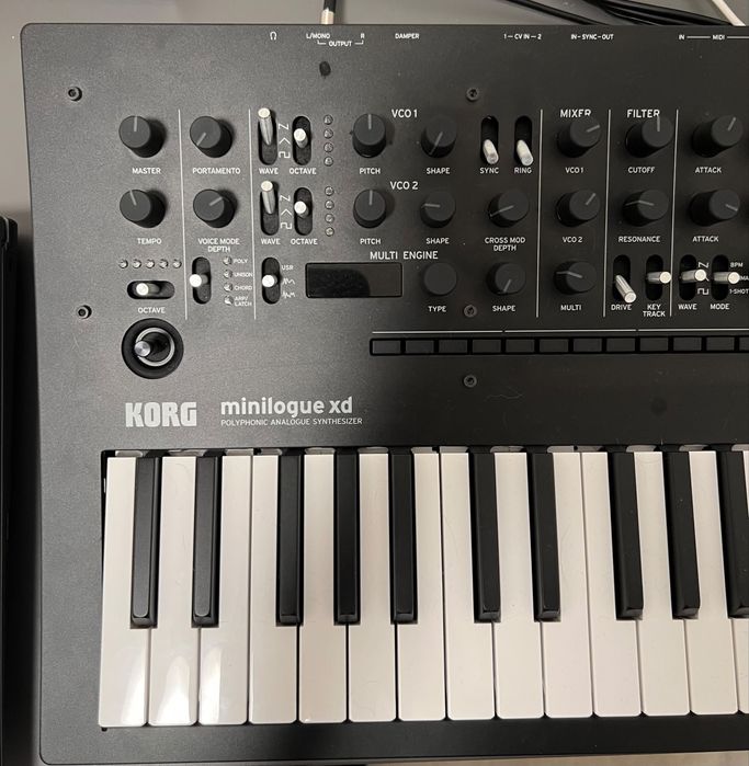 Korg Minilogue XD - Sintetizador