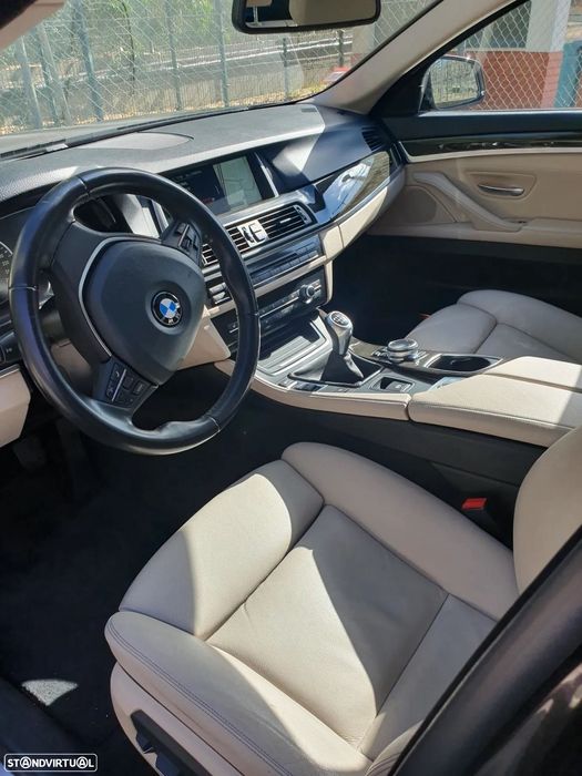 BMW 520 - d Line Luxury