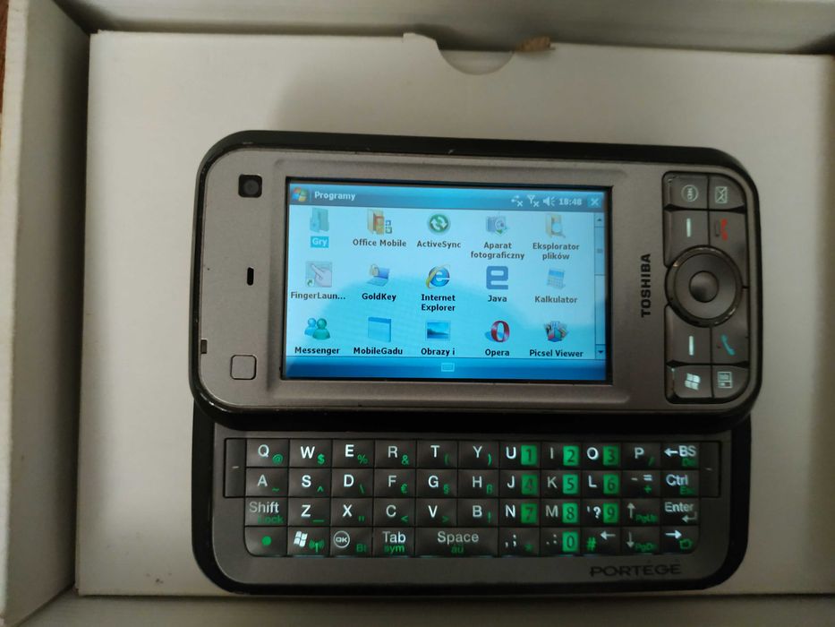 Toshiba Portege G900.