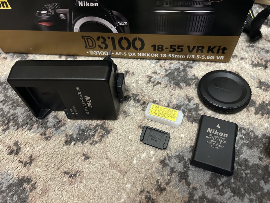 Фотоапарат Nikon D3100 18-55 VR в ідеальному стані, пробіг 27тис
