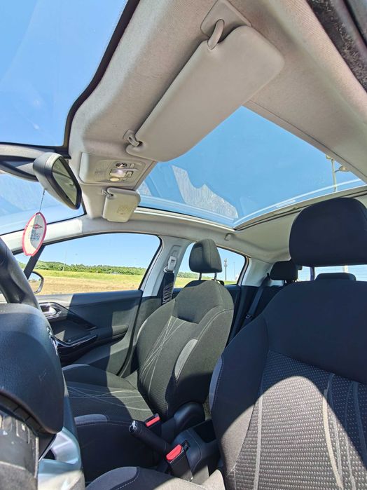Peugeot 208 1.4 e-HDi