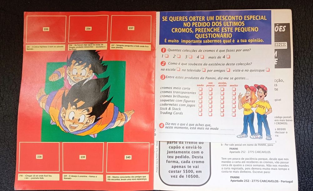 Caderneta nova  Dragon Ball Z Panini anos 90.