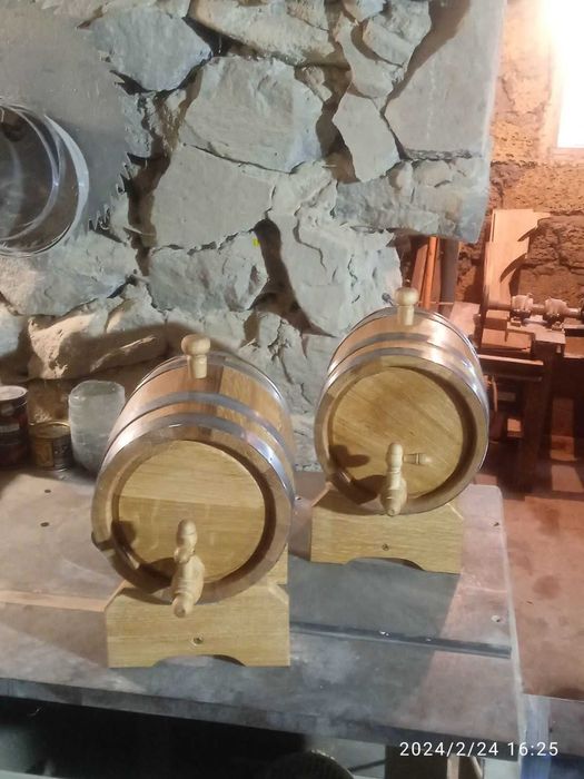 Авторські бочки дубові й діжки від виробника (оптом/вроздріб)