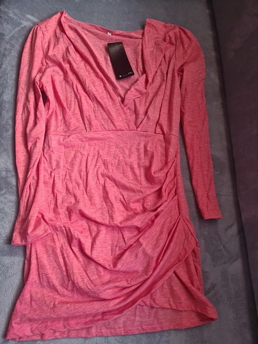 Sprzedam nową sukienkę