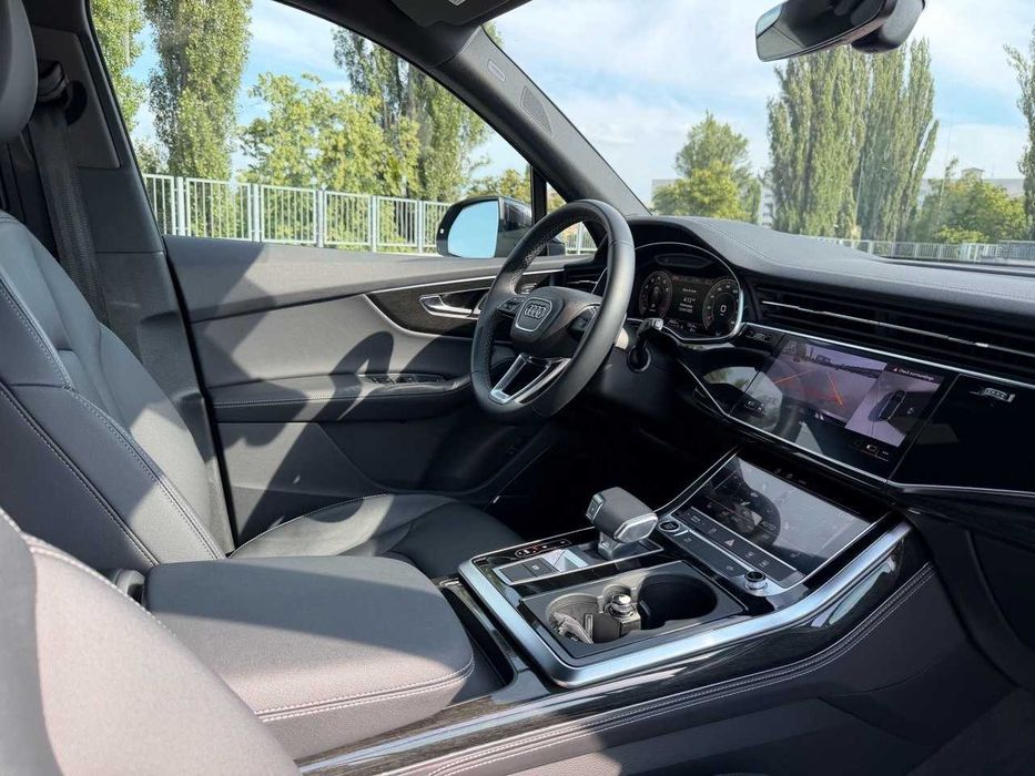 Audi Q7 2025 VIN WA1LVBF73SD013930 фото оголошення 11 з 18