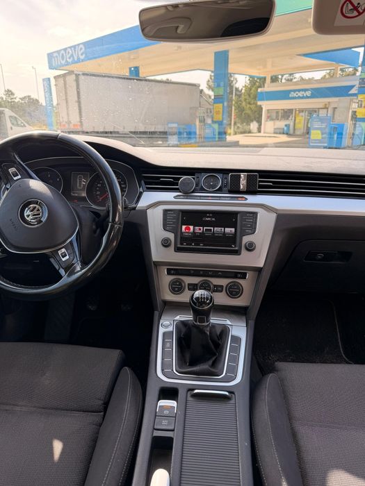 VW Passat 1.6tdi 120cv - 2015