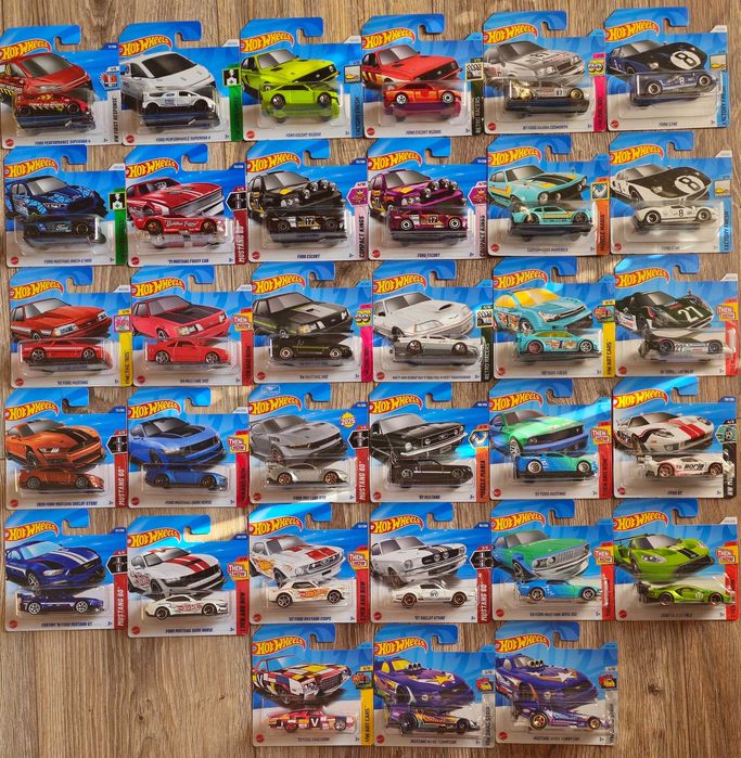 Hot wheels Ford Mustang Sierra Transit GT