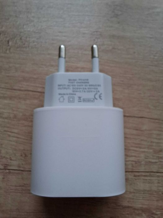 Новий зарядний пристрій блок живлення PD 40W Type-C Швидка зарядка