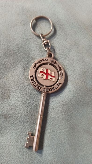 Tibilisi klucz pamiątka souvenir breloczek