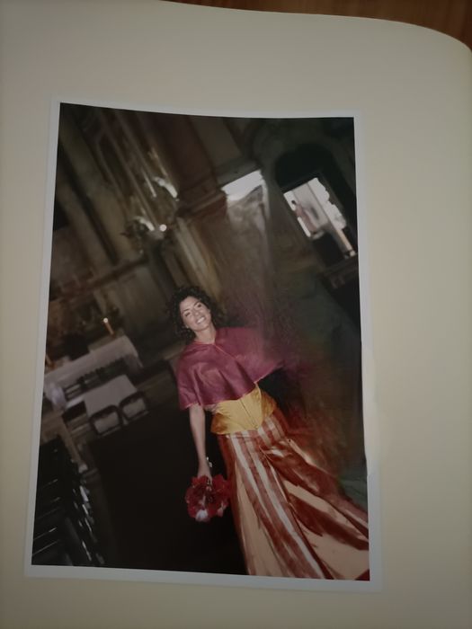 Vestido de noiva composto por 4 peças , feito para a ocasião veste S/M