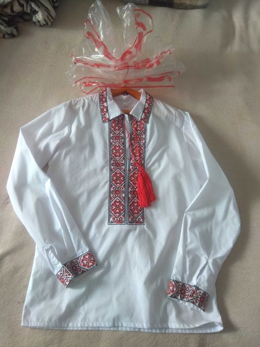 Продам вишиванку