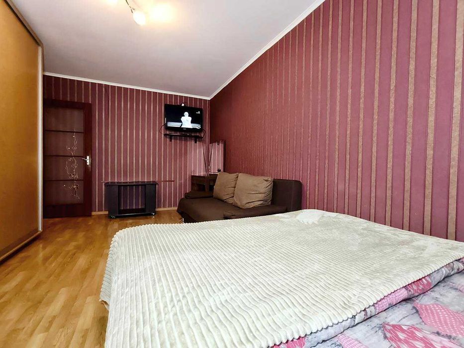 Продаж гарної 1-кімн квартири в центрі, можливо за сертифікат.