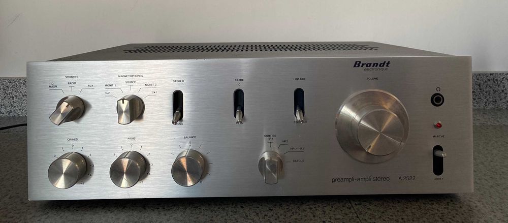 wzmacniacz Brandt electronique A2522 (eksportowa wersja Unitra WS-303)