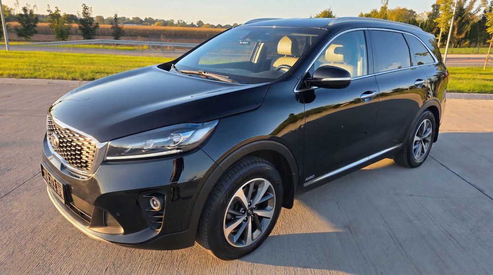 У продажі авто з ЄС Kia Sorento 2.0 CRDI L 2018 року.
