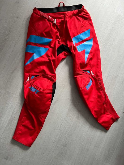 Spodnie motocross enduro SHIFT White Label czerwone r.38