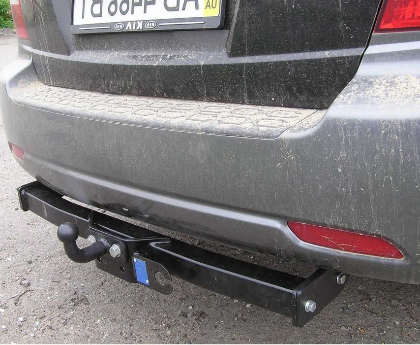 Фаркопи на автомобілів від виробника. Електрика в подарунок.