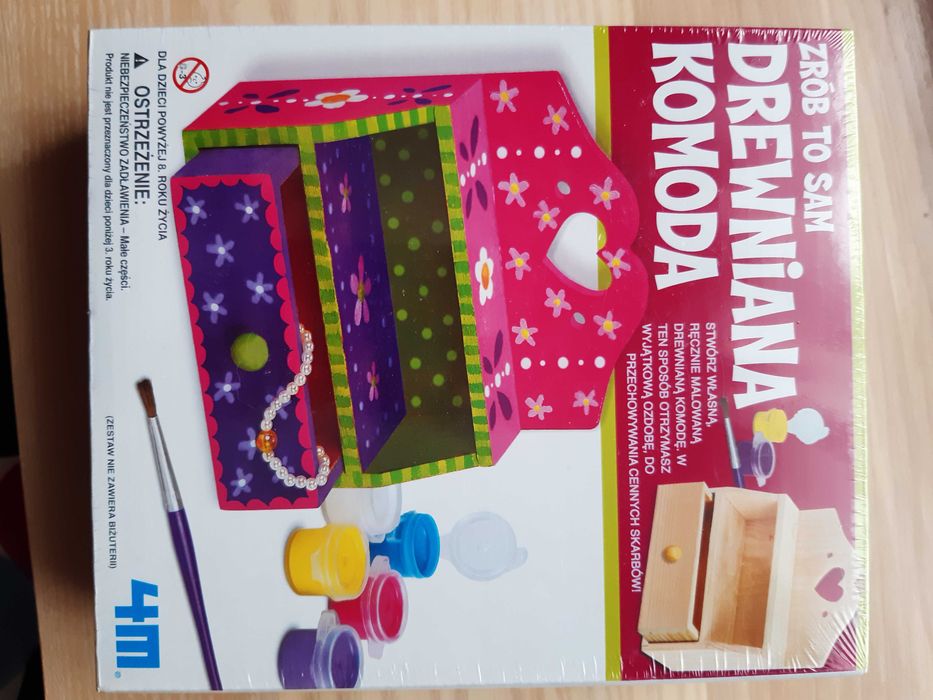 Drewniana szkatułka komoda rękodzieło