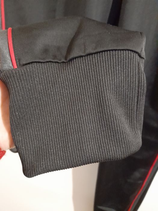 Оригінальні жіночі спортивні штани з кишенями Reebok