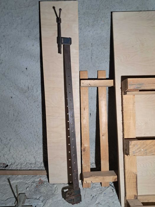 Grampo de carpintaria marca record