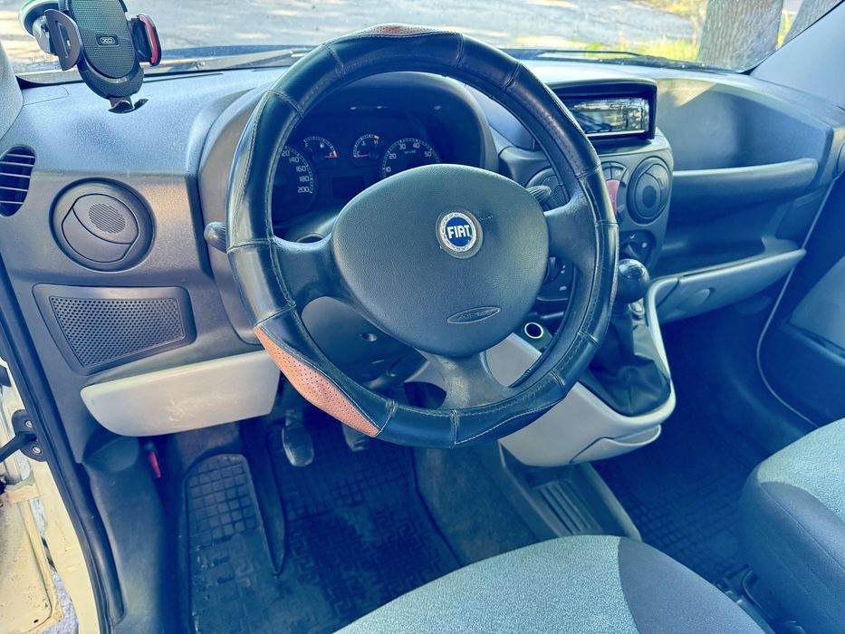 Продам автомобіль Fiat Doblo в MAXI базі 2007 р.в.