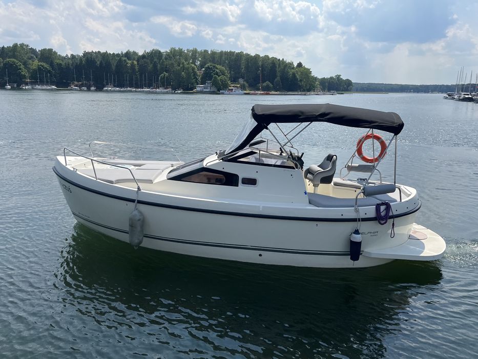 Delphia Nano , spacerowy jacht motorowy HOUSBOAT