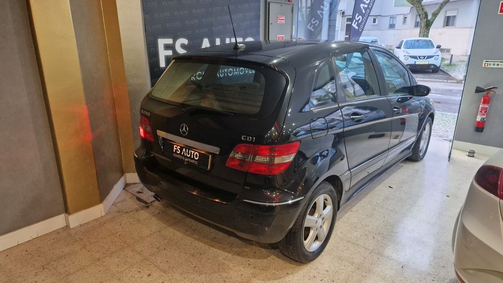 Mercedes-Benz B 200 CDI *DESDE 166€ MÊS*