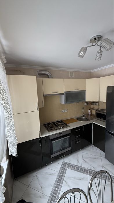 3-х кімнатна квартира з євроремонтом