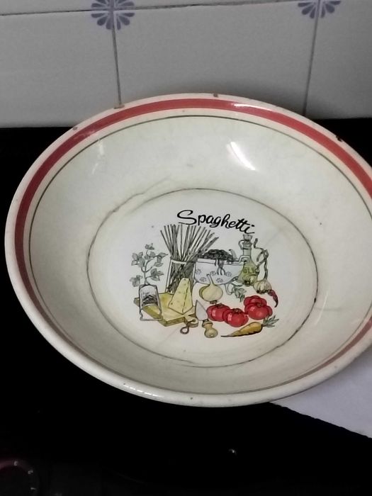 tigela em cerâmica italiana pintada á mão 1975