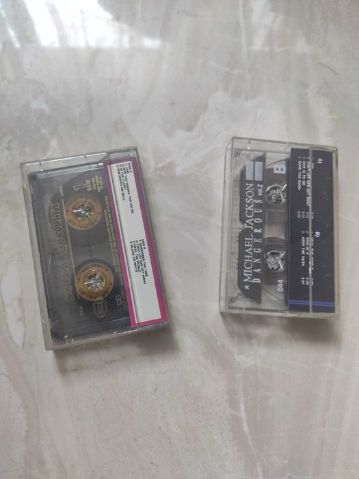 Michael Jackson kasety audio.