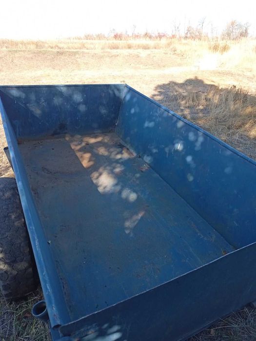 Тракторний причіп