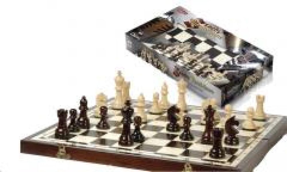 Szachy turniejowe duże 44cm Rafał Magiera pudełko,441x241 mm