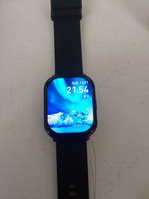 Smartwatch czarny