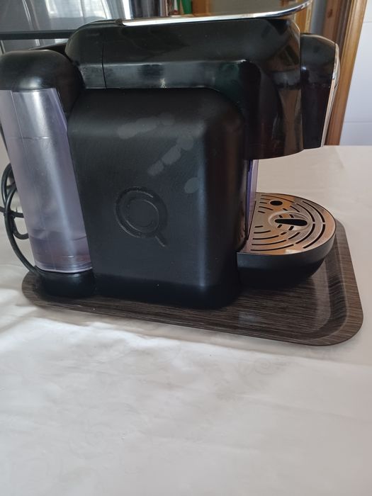 Maquina de café delta