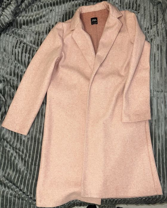 Пальто розмір М рожеве