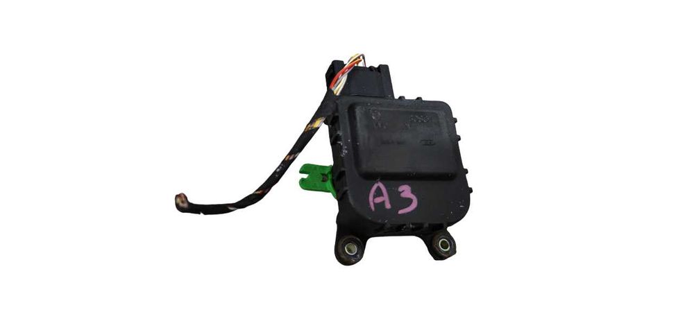 Audi A3 8L Silniczek Nagrzewnicy